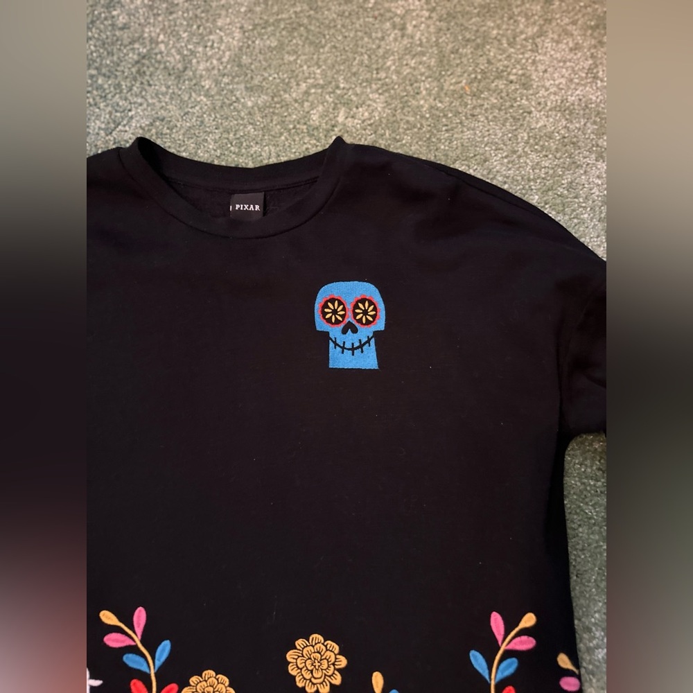 Unisex Pixar’s Coco Embroidered Sweatshirt - Size S - Picture 4 of 6